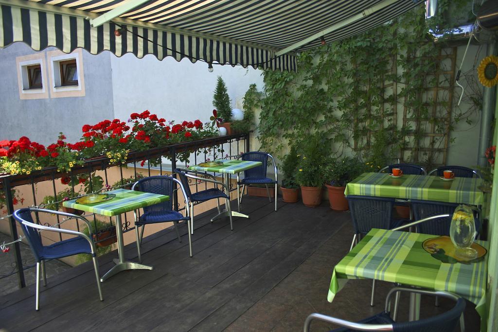 Boutique Penzion Slovenska - Penzion Bella Sicilia Preszów Zewnętrze zdjęcie